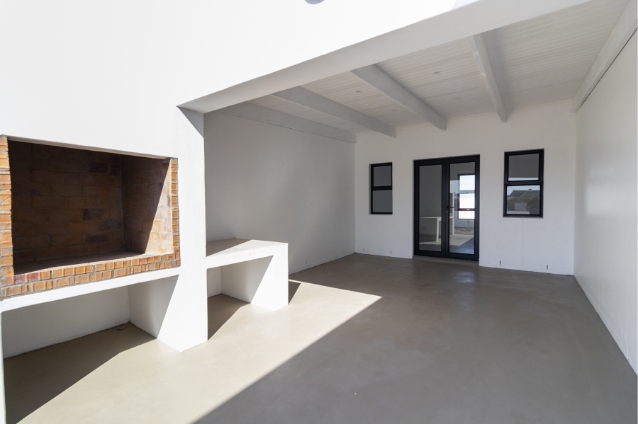3 Bedroom Property for Sale in Velddrif Western Cape